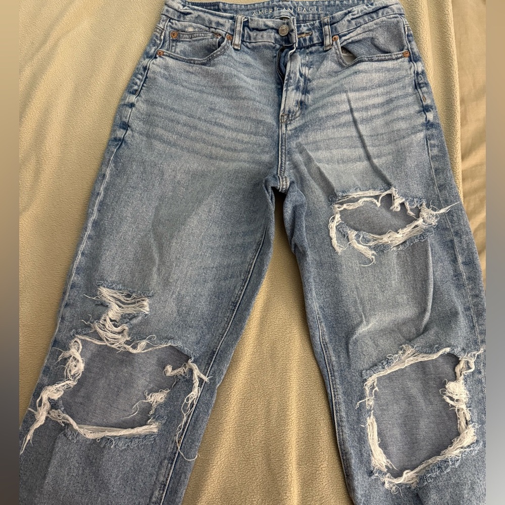 American Eagle Outfitters Light Blue Denim Jeans